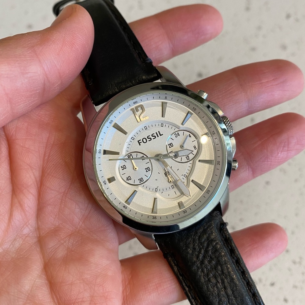 Fossil watch